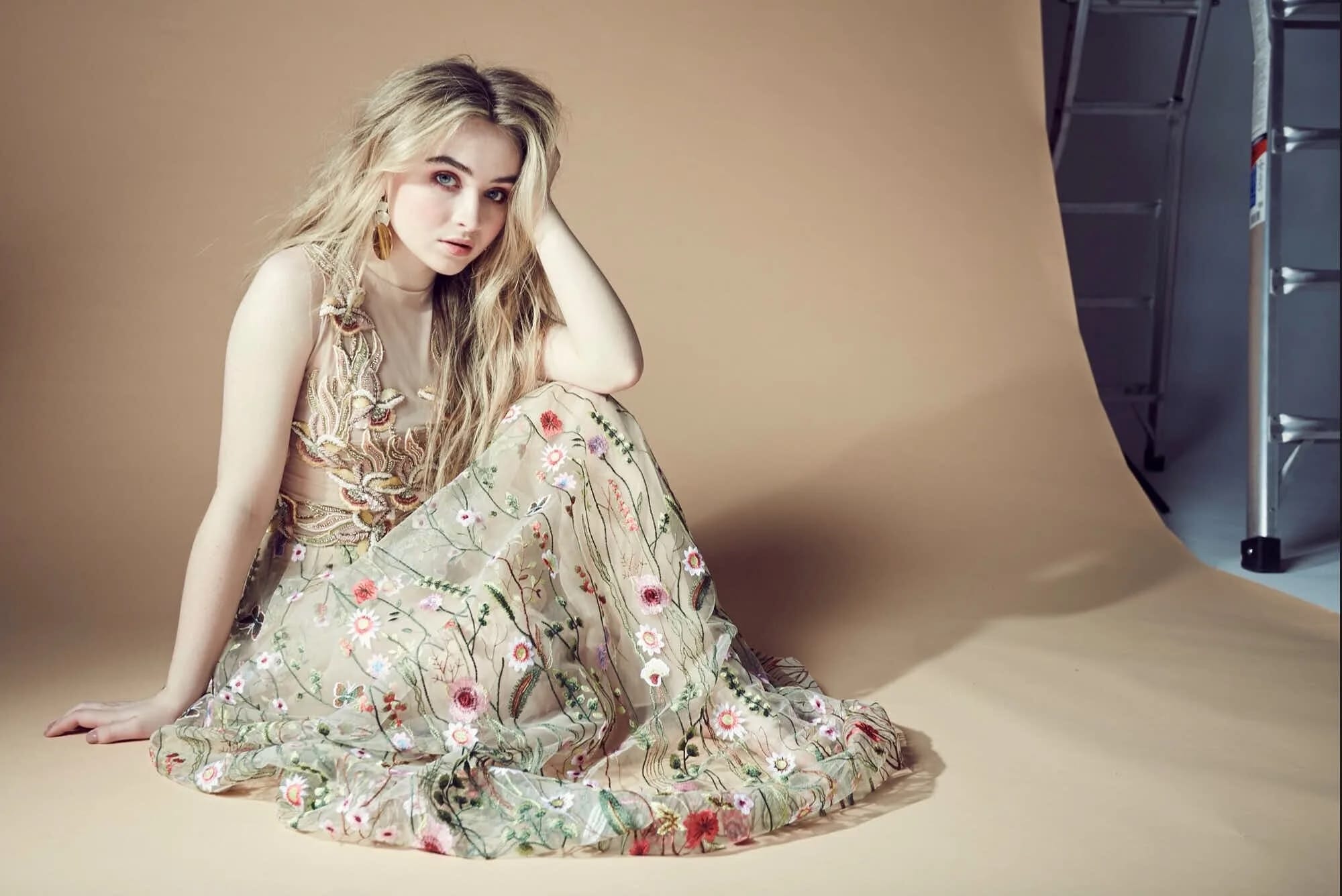 sabrinacarpenter-daily_28629.jpg.ef656f419b6d3460e60dbcbcefcbde9a
