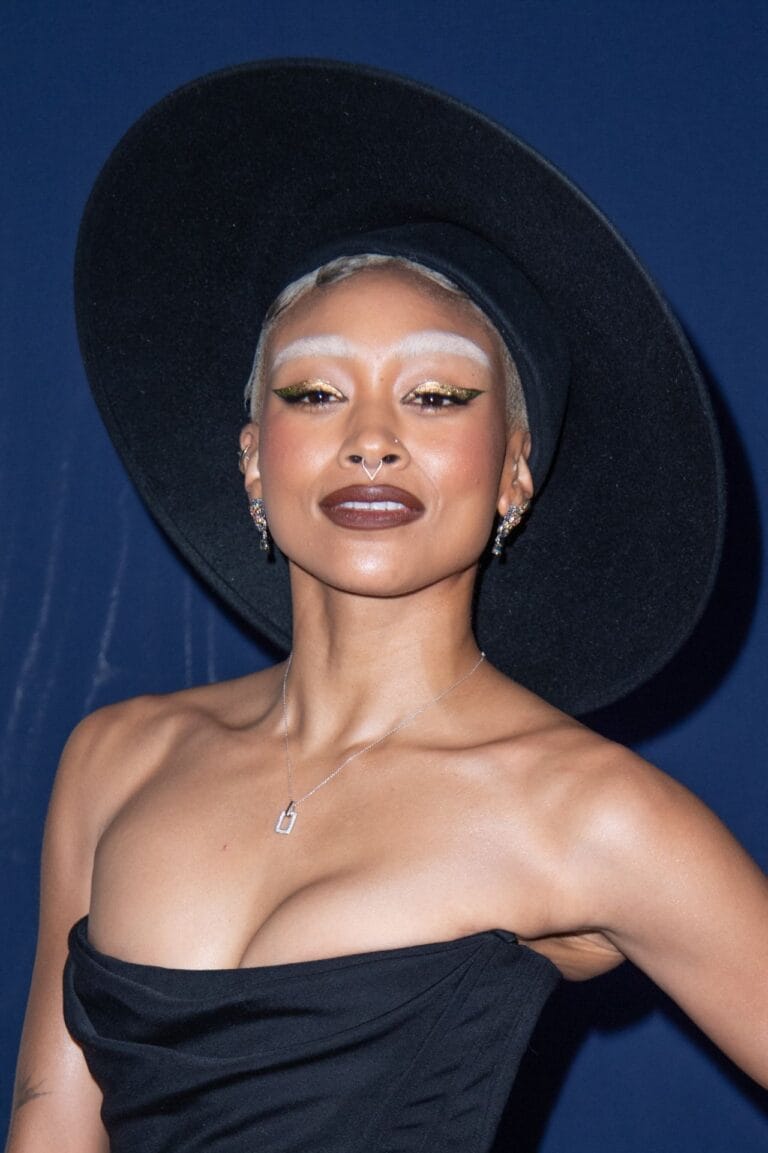 Tati Gabrielle-100544