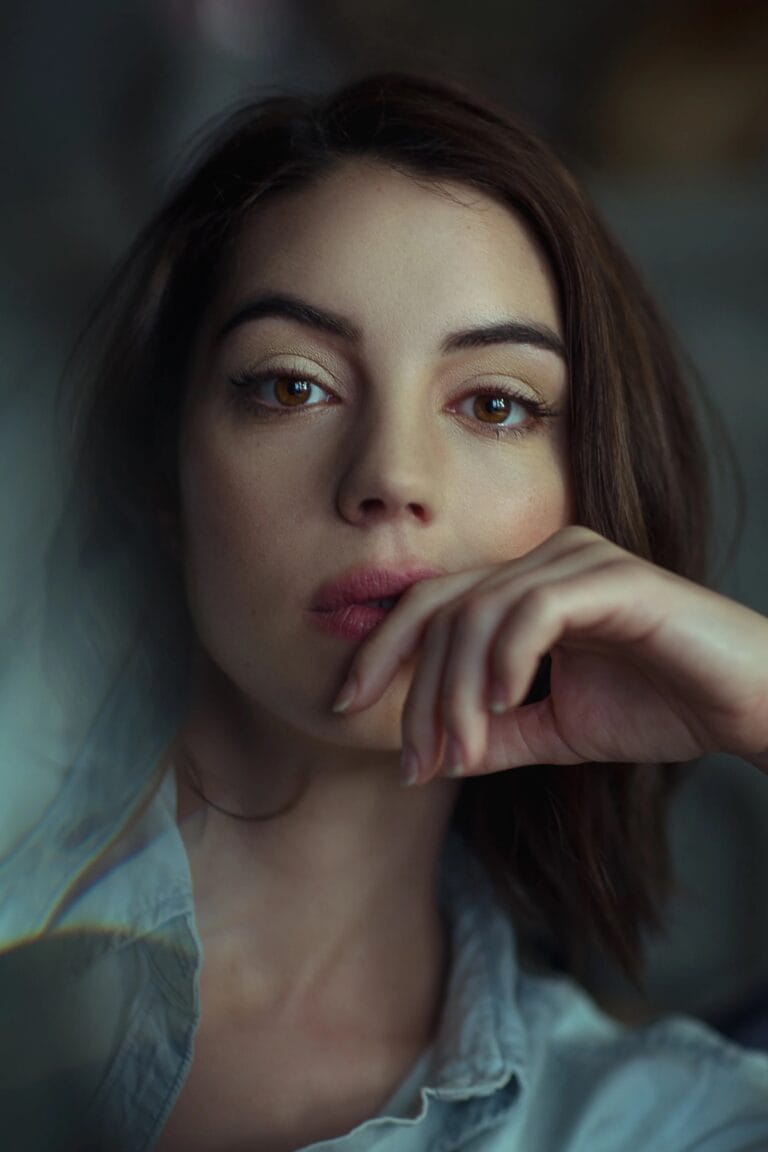 Adelaide Kane-106200
