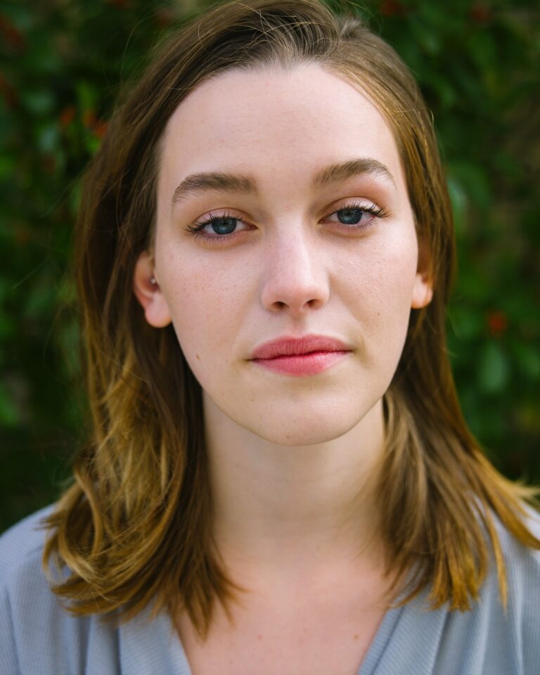 Victoria Pedretti-106048