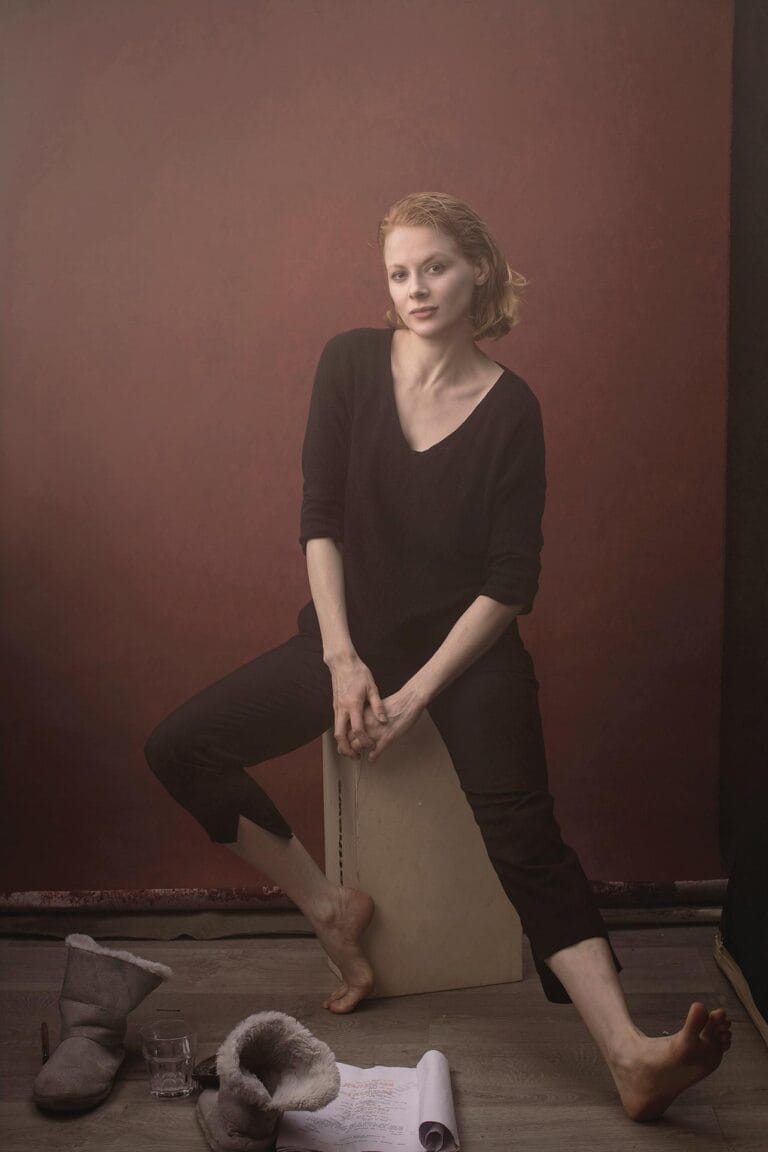 Emily Beecham-108481