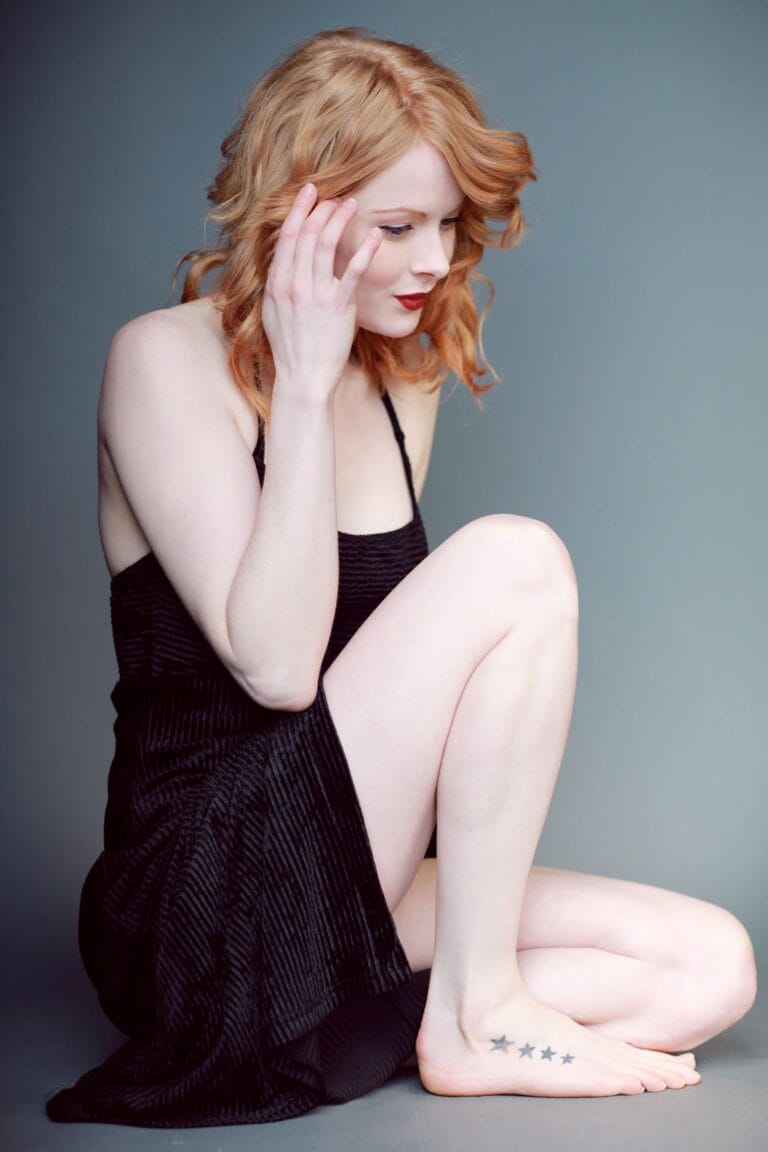 Emily Beecham-108490