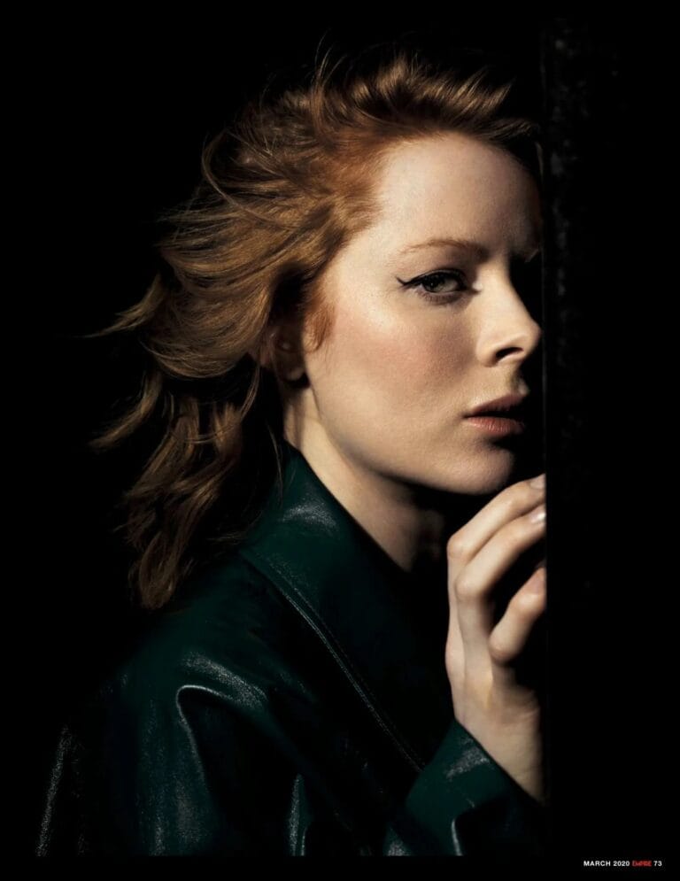 Emily Beecham con 35-36 años