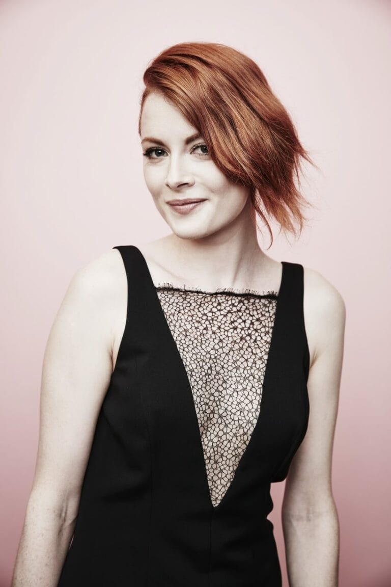 Emily Beecham-108508