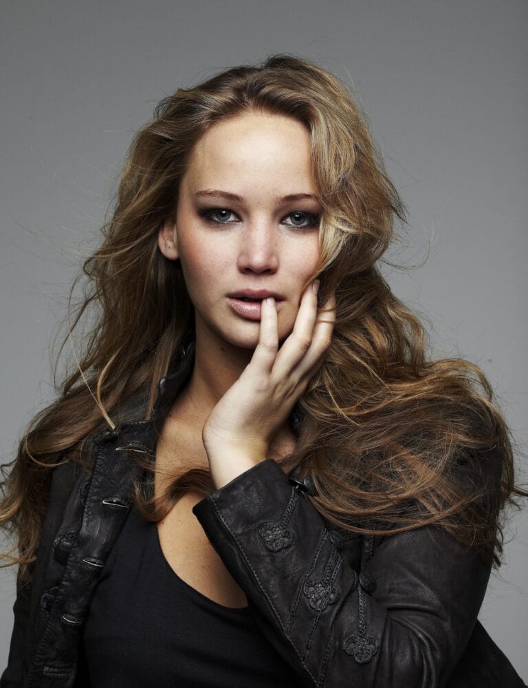 Jennifer Lawrence con 23-24 años