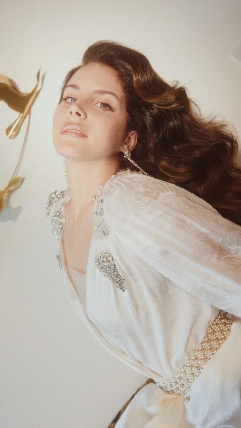 Lana Del Rey con 30-31 años
