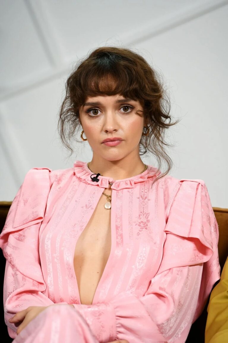 Olivia Cooke con 25-26 años
