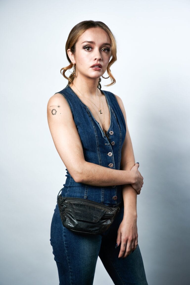 Olivia Cooke-109943