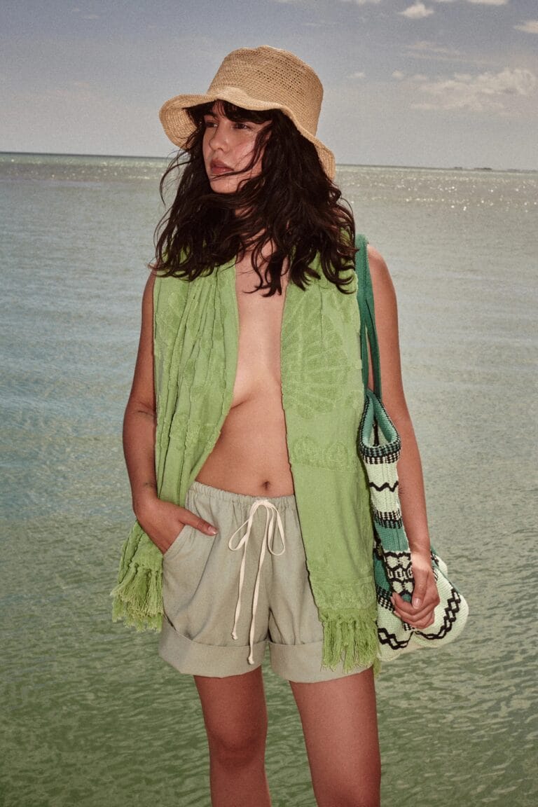 Courtney Eaton-111729