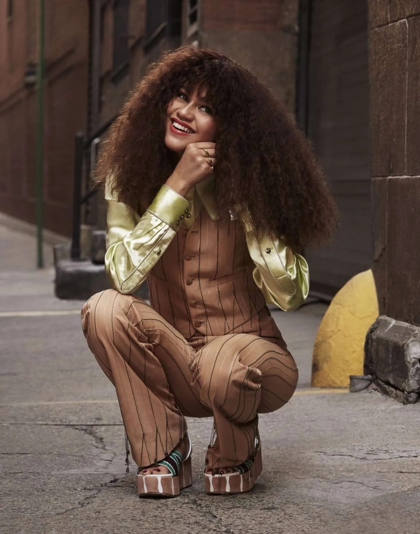 5a1f34186e152_Zendaya-InStyle-Magazine-2018--03.jpg.98fbaa47e6f1bc90e4d78cbf112fc088