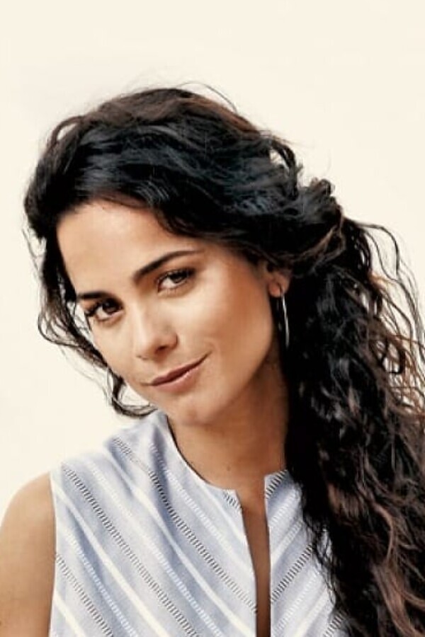 Alice Braga