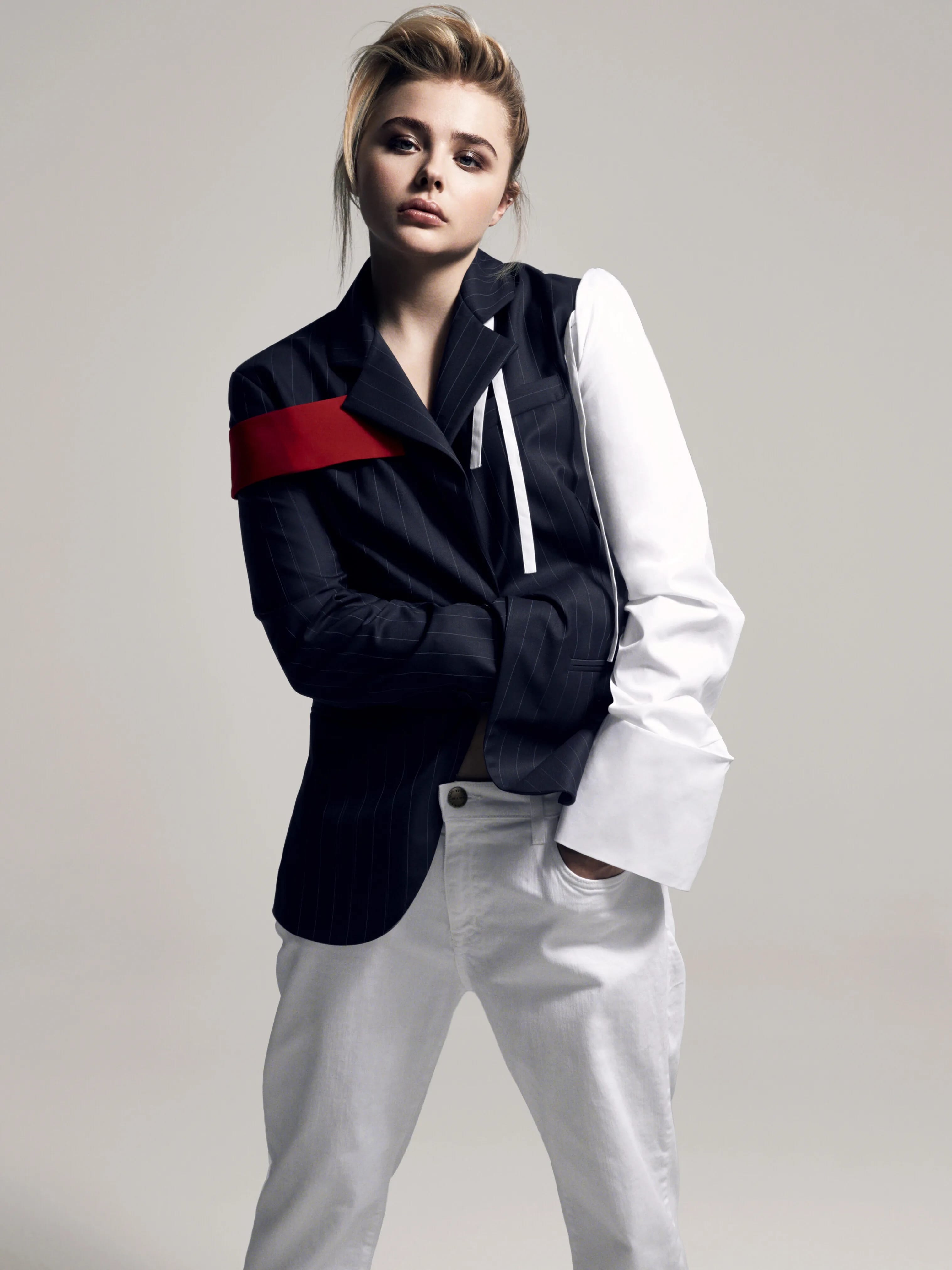 chloe_moretz_for_the_edit_2.jpg.d50956e0c8e4fcdf0689d217a255ed6c