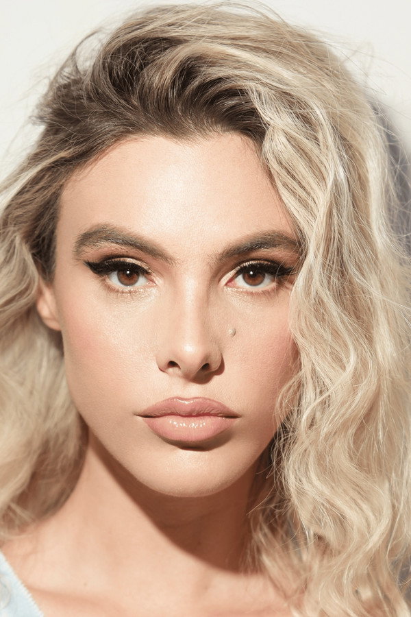 Lele Pons, Venezuelan singer