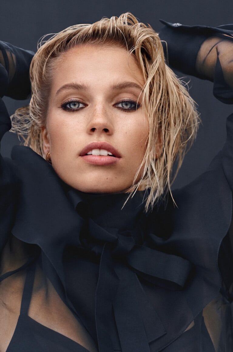 Thea Sofie Loch Næss-111272