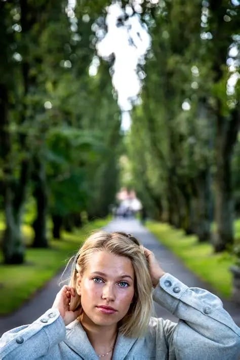 Thea Sofie Loch Næss-111312
