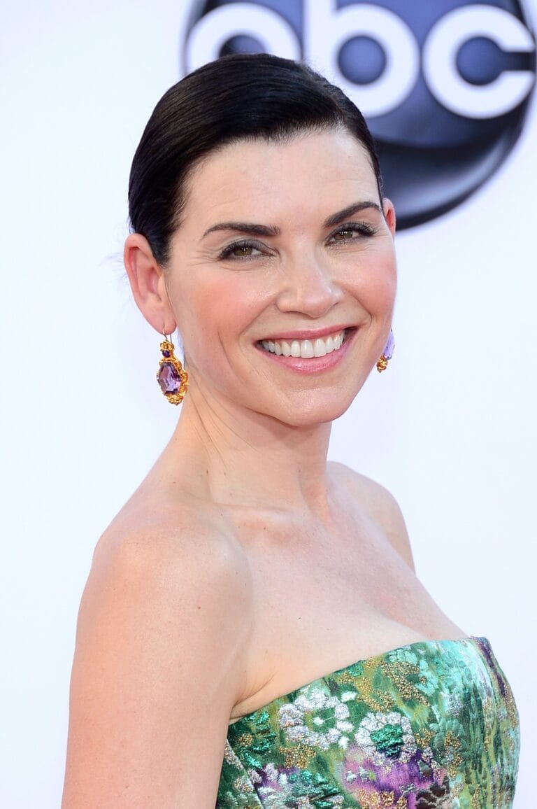 Julianna Margulies-111506