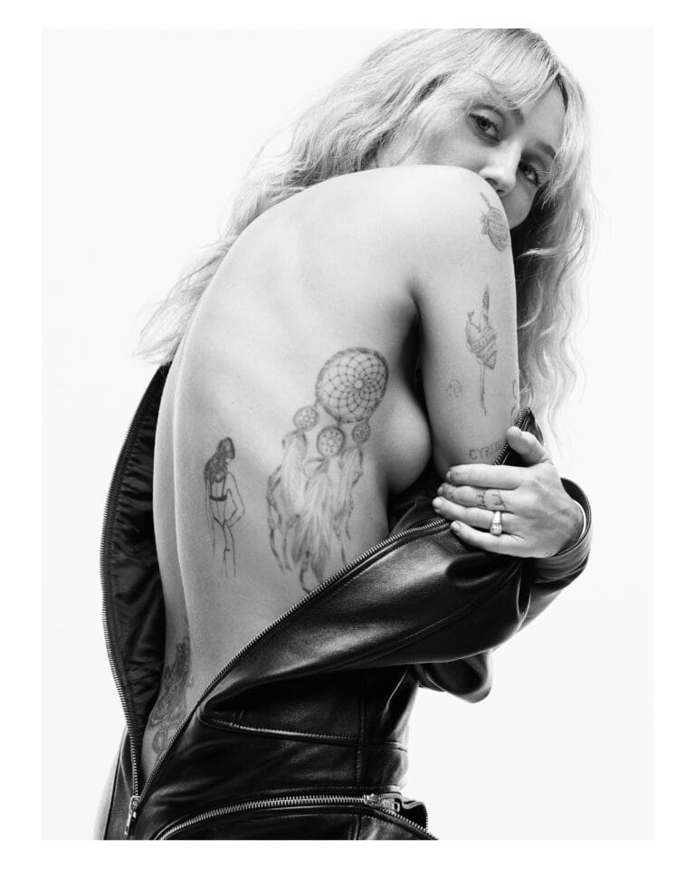 Miley Cyrus-112453