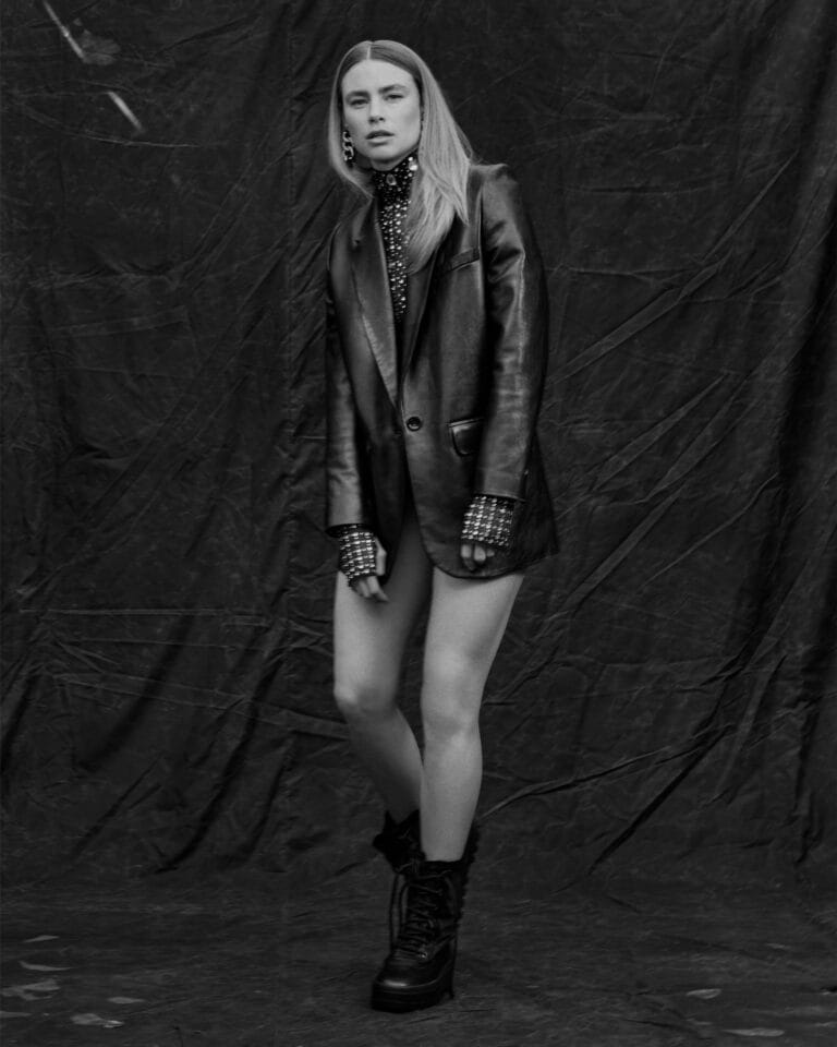Lucy Fry-113055