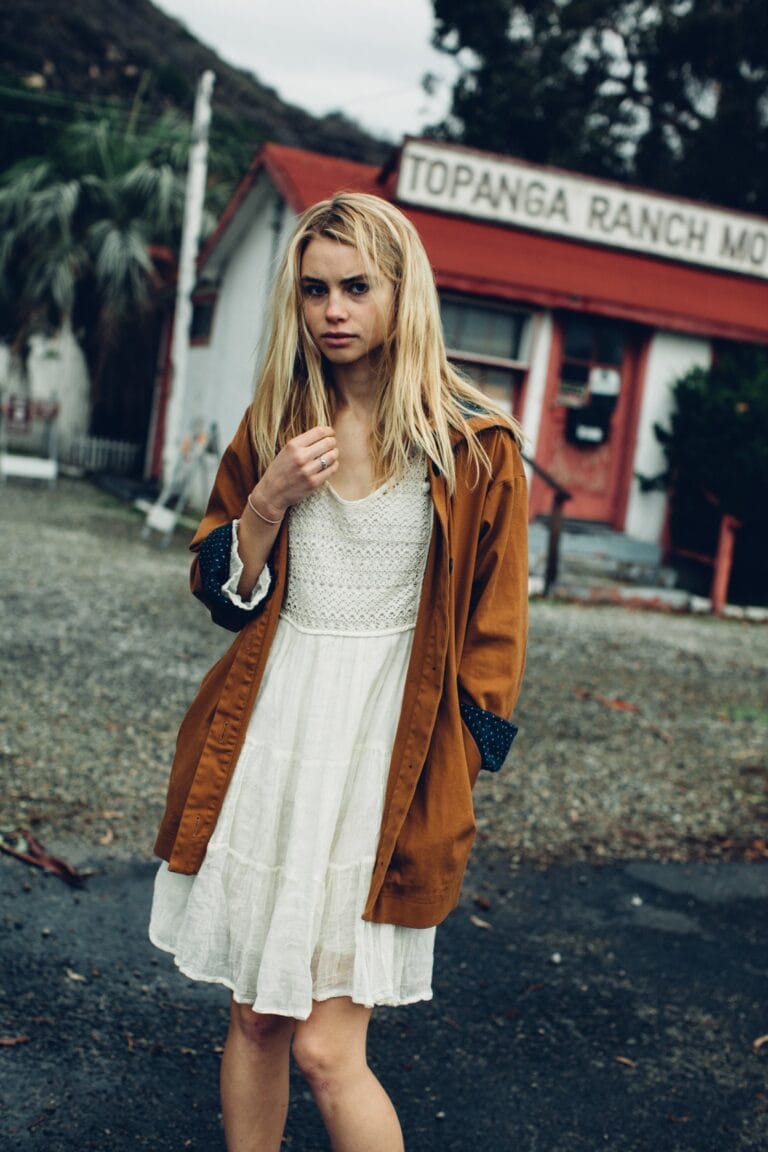 Lucy Fry-113077
