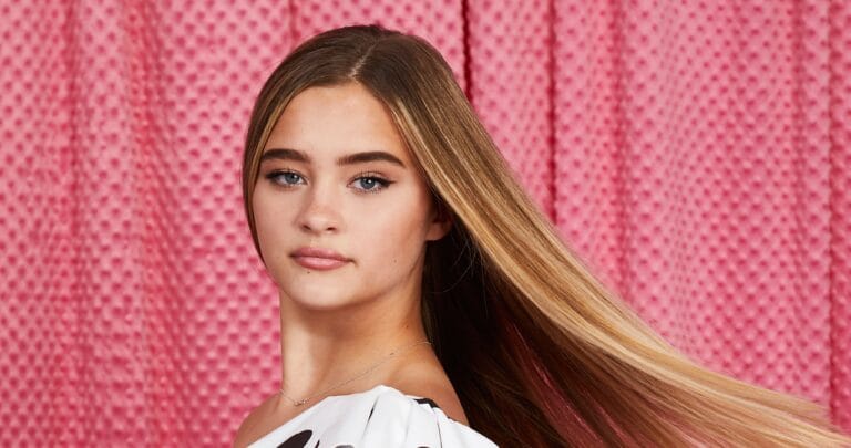 Lizzy Greene-114076