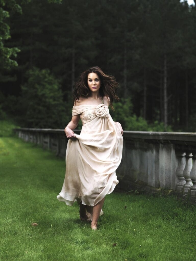 Roxanne McKee-114133