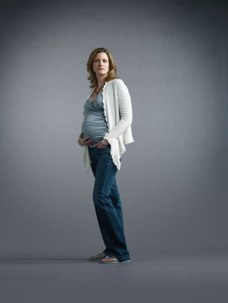 Anna Gunn-114636