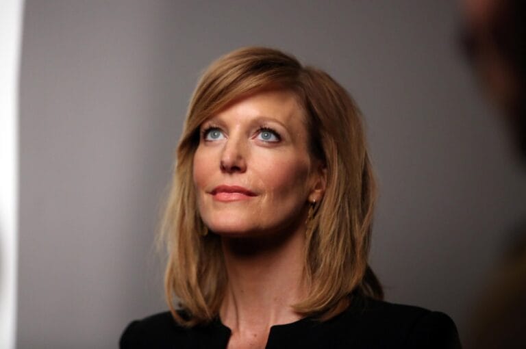 Anna Gunn-114648