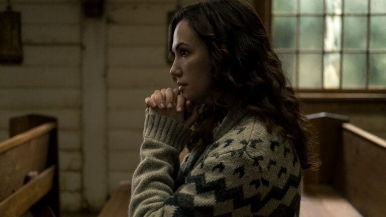 Kate Siegel-114712