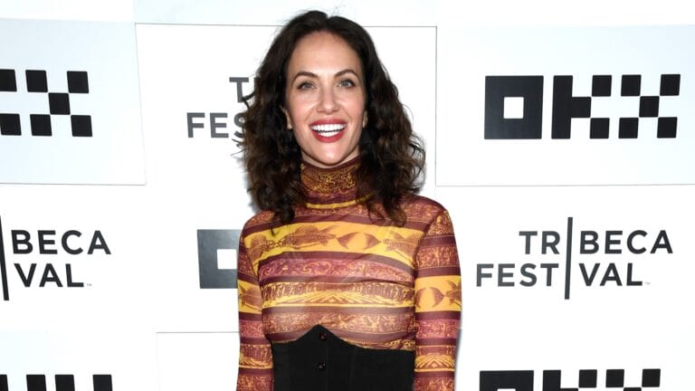 Kate Siegel-114726