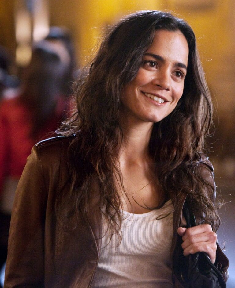 Alice Braga-115791