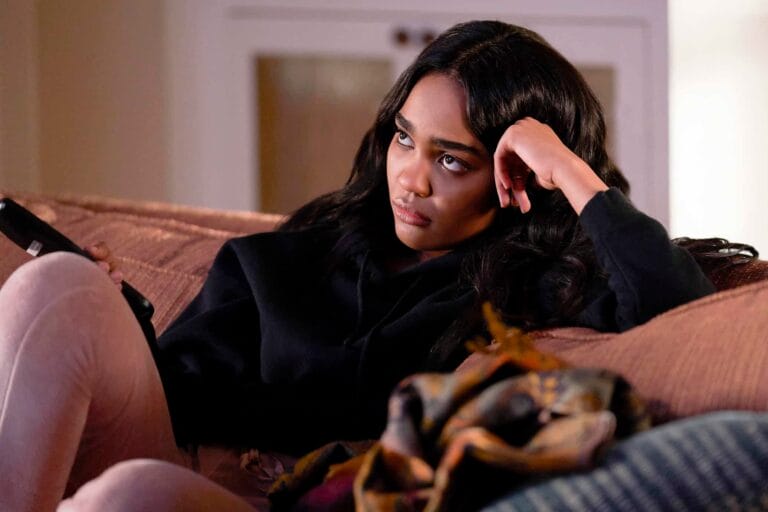 China Anne McClain-116010