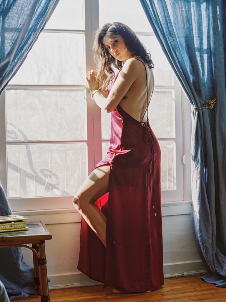 Annet Mahendru-119002