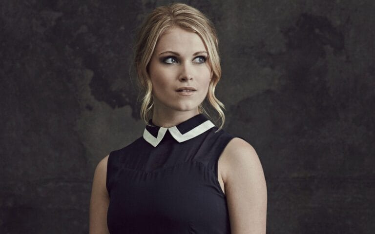 Foto de Eliza Taylor