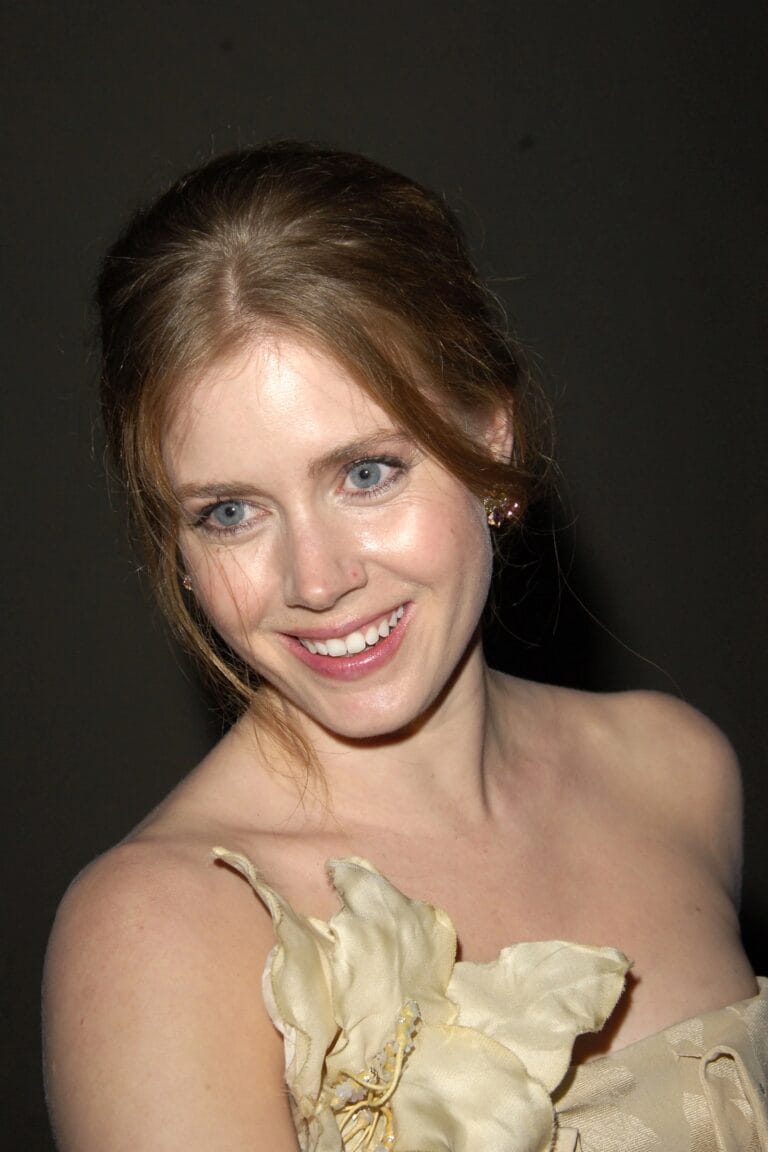 Amy Adams con 33-34 años