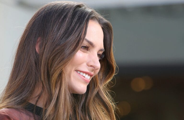 Genesis Rodriguez-112150