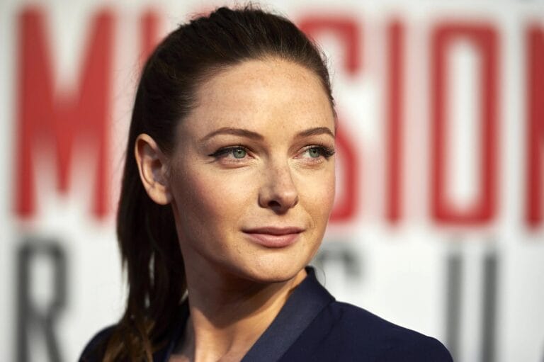 Rebecca Ferguson con 31-32 años