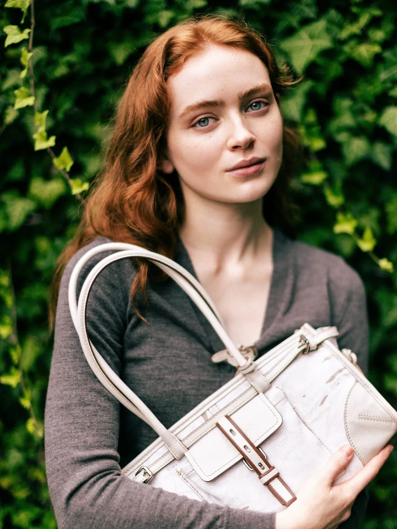 sadie-sink-holds-a-prada-handbag-in-august-2026-photoshoot-1